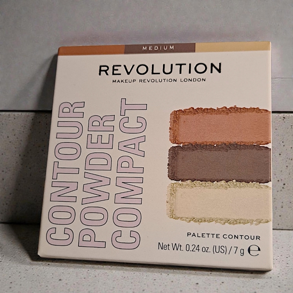 Revolution Contour Palette - Medium Brown and Cream